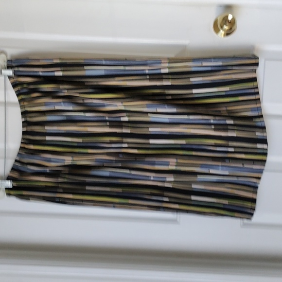 Two piece suit - Picture 4 of 5